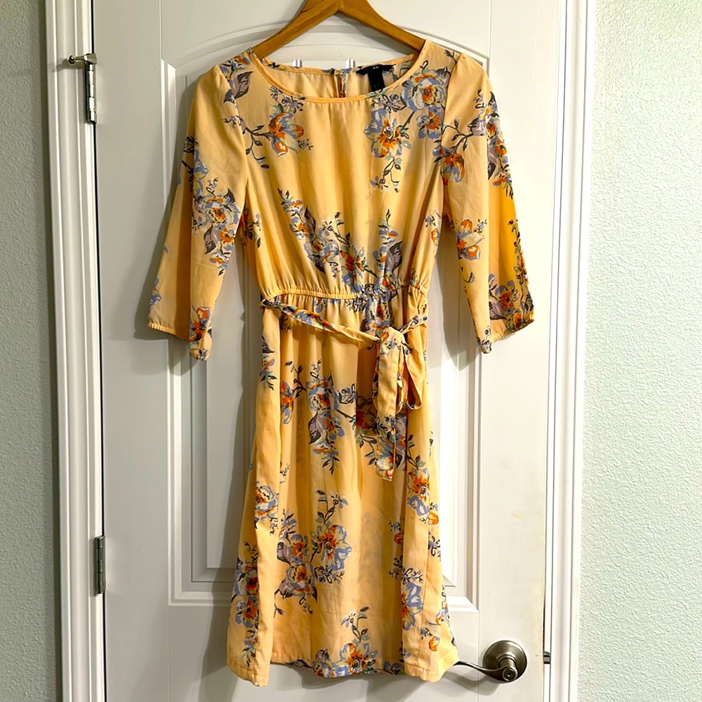 H&M flowy dress size 8
